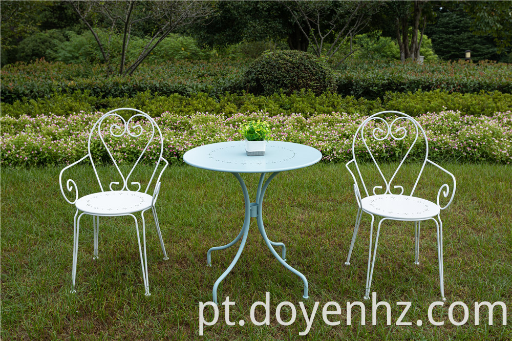 3 Pieces Set of Metal Crafted Outdoor Set